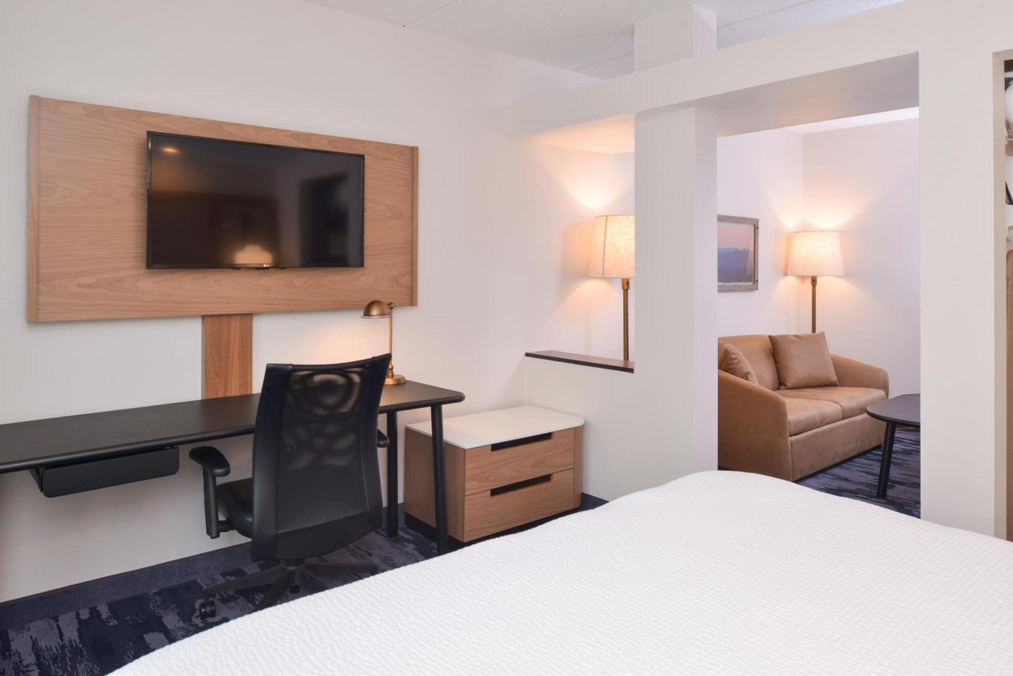 Fairfield Inn & Suites By Marriott Pittsburgh Нью-Стантон Экстерьер фото