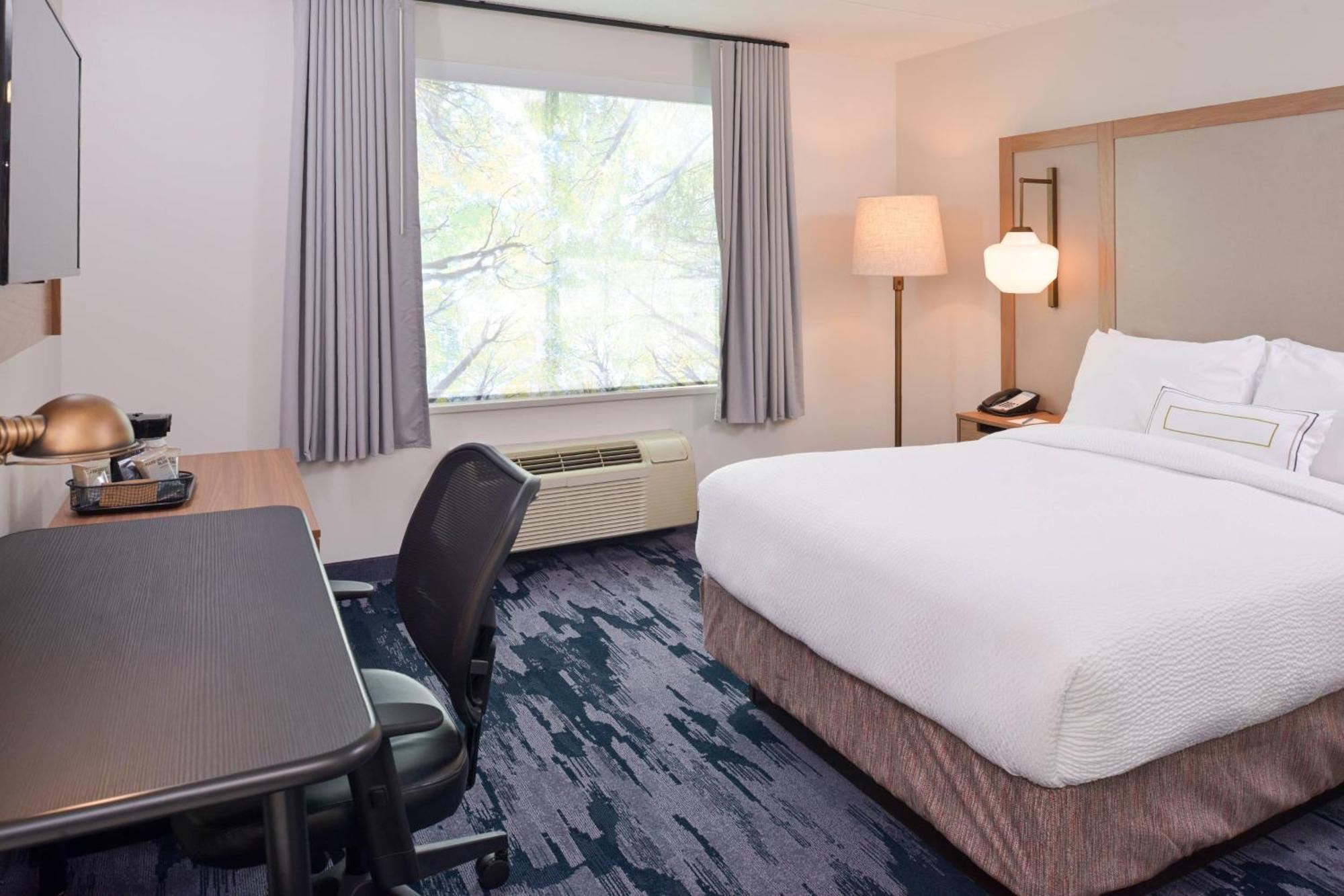 Fairfield Inn & Suites By Marriott Pittsburgh Нью-Стантон Экстерьер фото