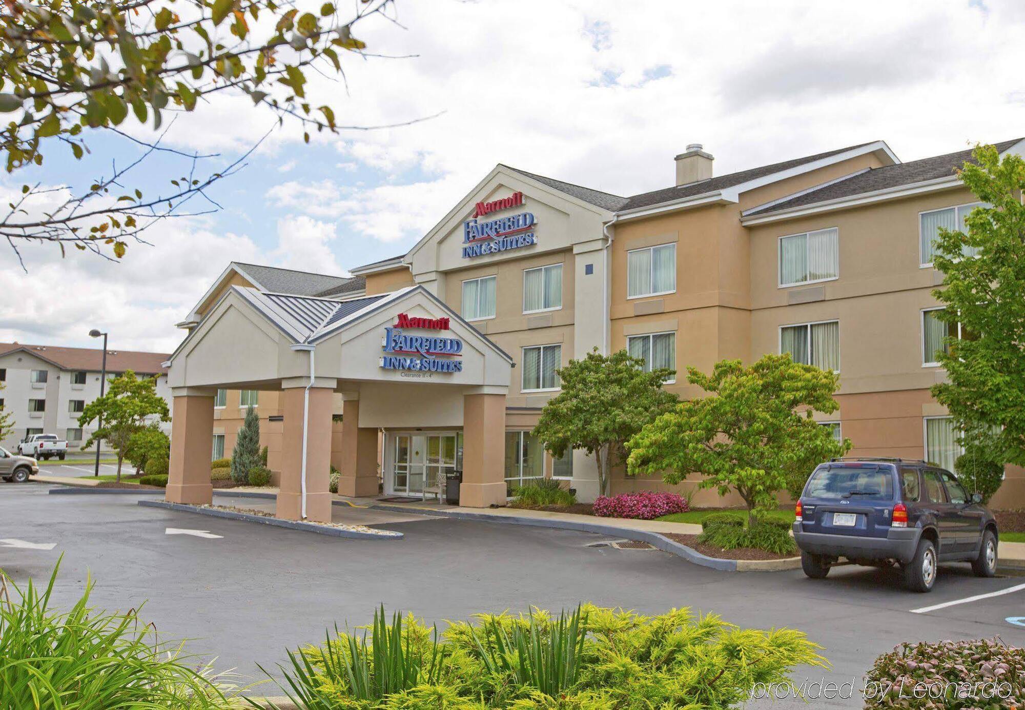 Fairfield Inn & Suites By Marriott Pittsburgh Нью-Стантон Экстерьер фото